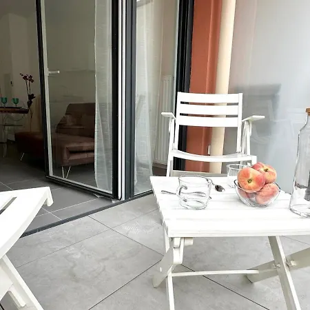 Appartamento Port Of - With Balcony Nizza